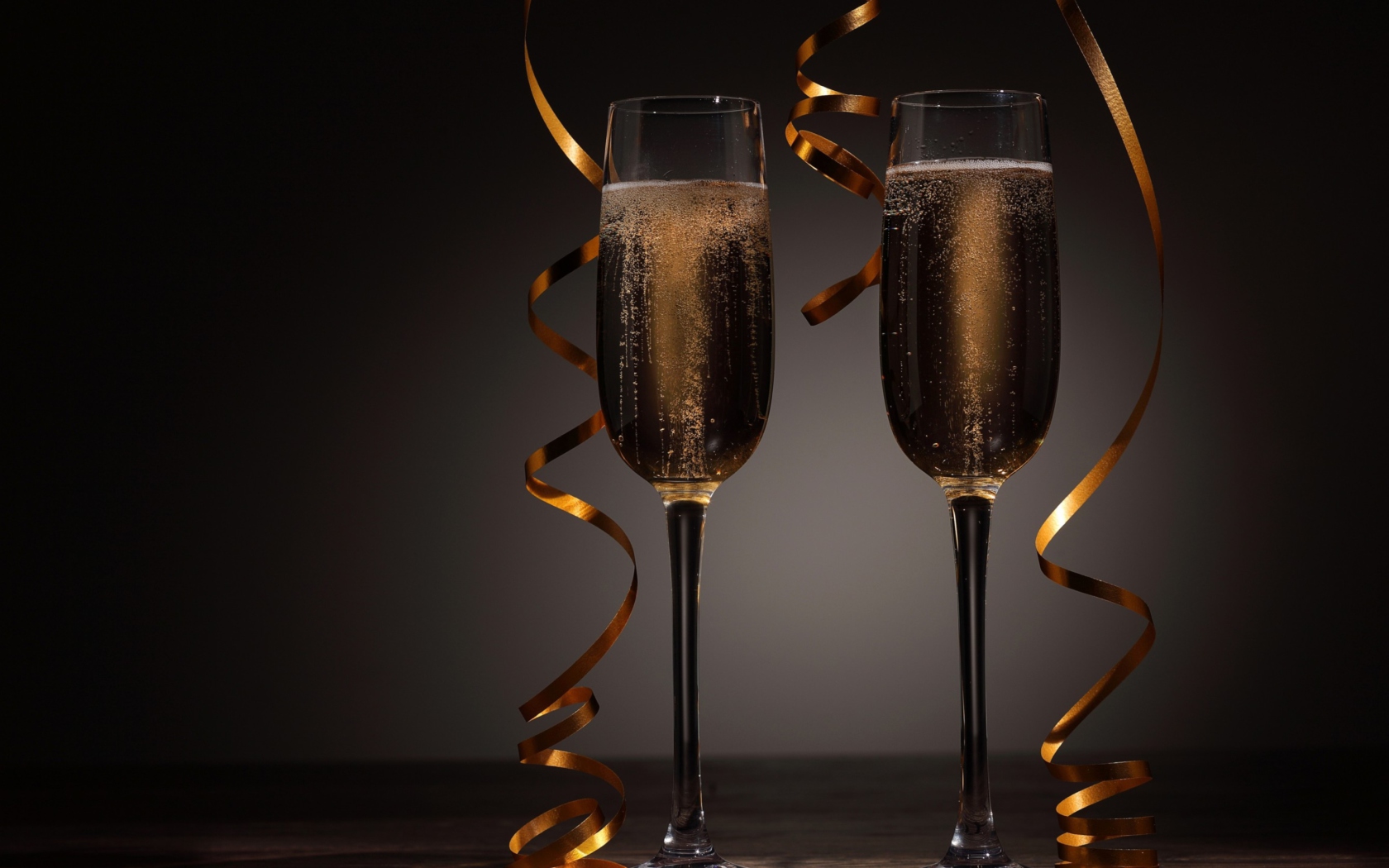 Holiday Champagne wallpaper 1680x1050