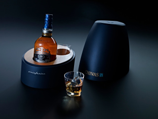 Обои Chivas Regal Whisky 320x240