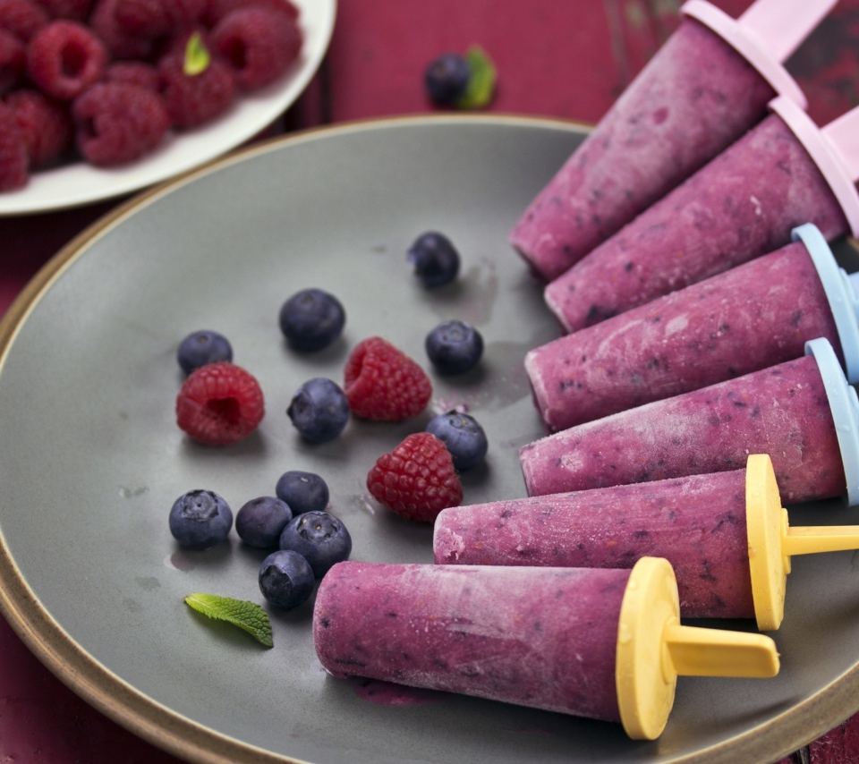 Blueberry And Raspberry Ice Cream screenshot #1 960x854