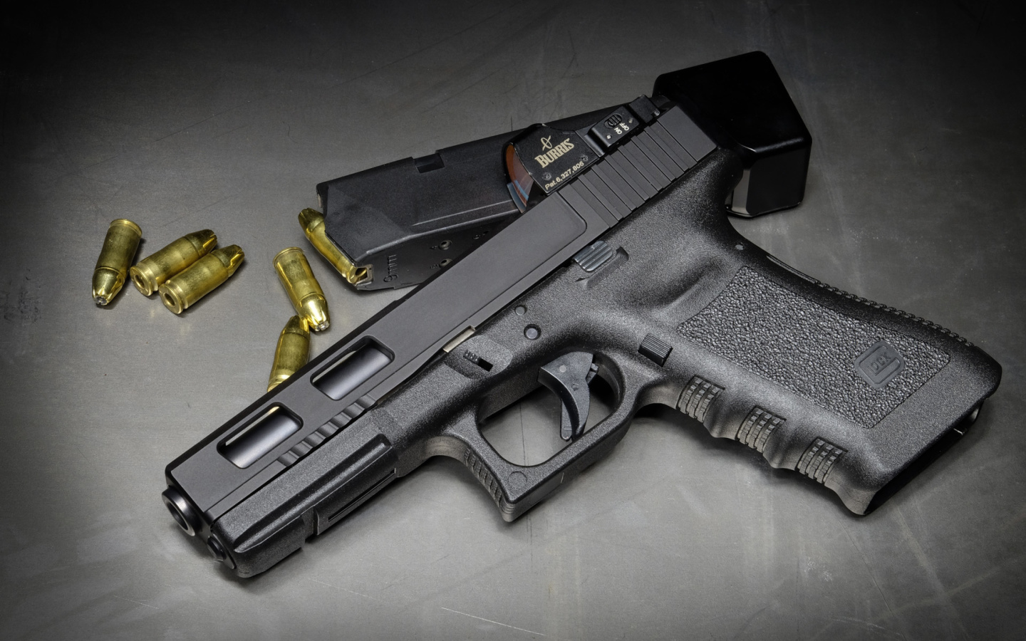 Glock 17 Pistol screenshot #1 1440x900