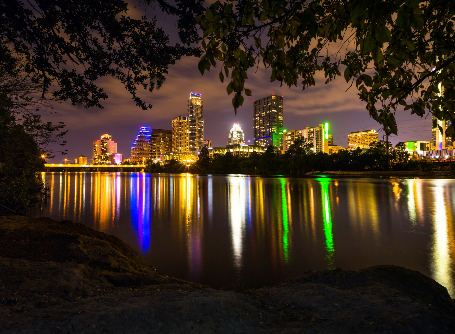 Sfondi USA Skyscrapers Rivers Austin Texas Night Cities 1920x1408