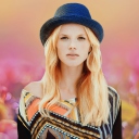 Das Blonde Model In Hat Wallpaper 128x128