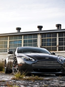 Screenshot №1 pro téma Aston Martin V8 Vantage 132x176