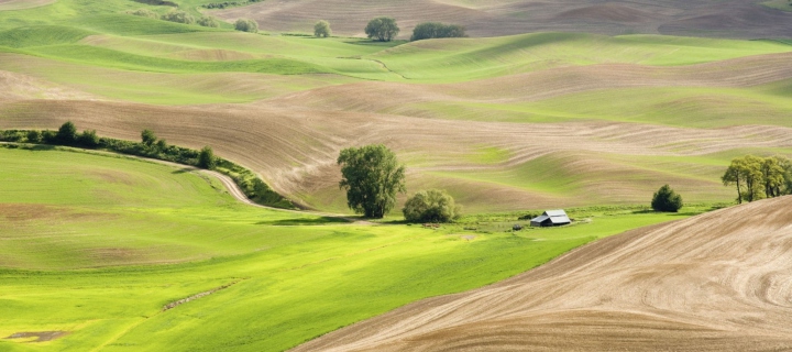 Das Countryside Landscape Wallpaper 720x320