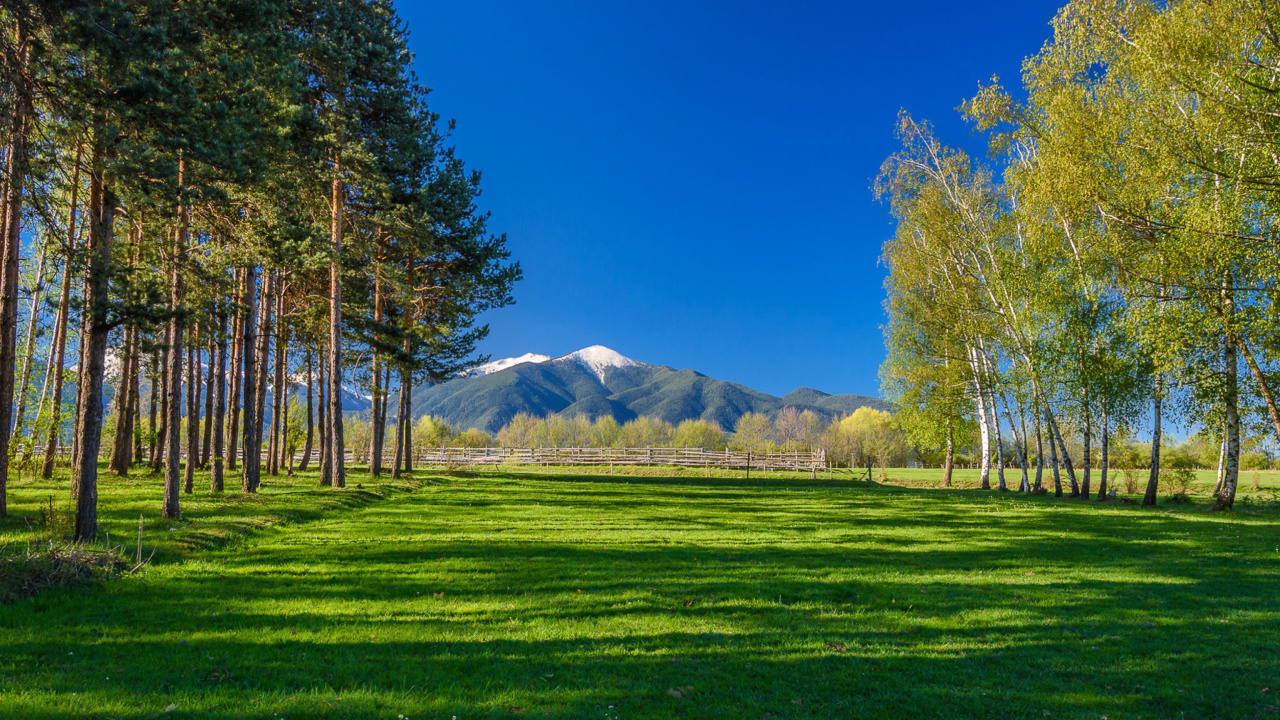 Fondo de pantalla Bulgaria Mountains near Sofia 1280x720