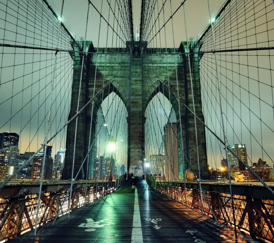 Обои Brooklyn Bridge At Night 1080x960