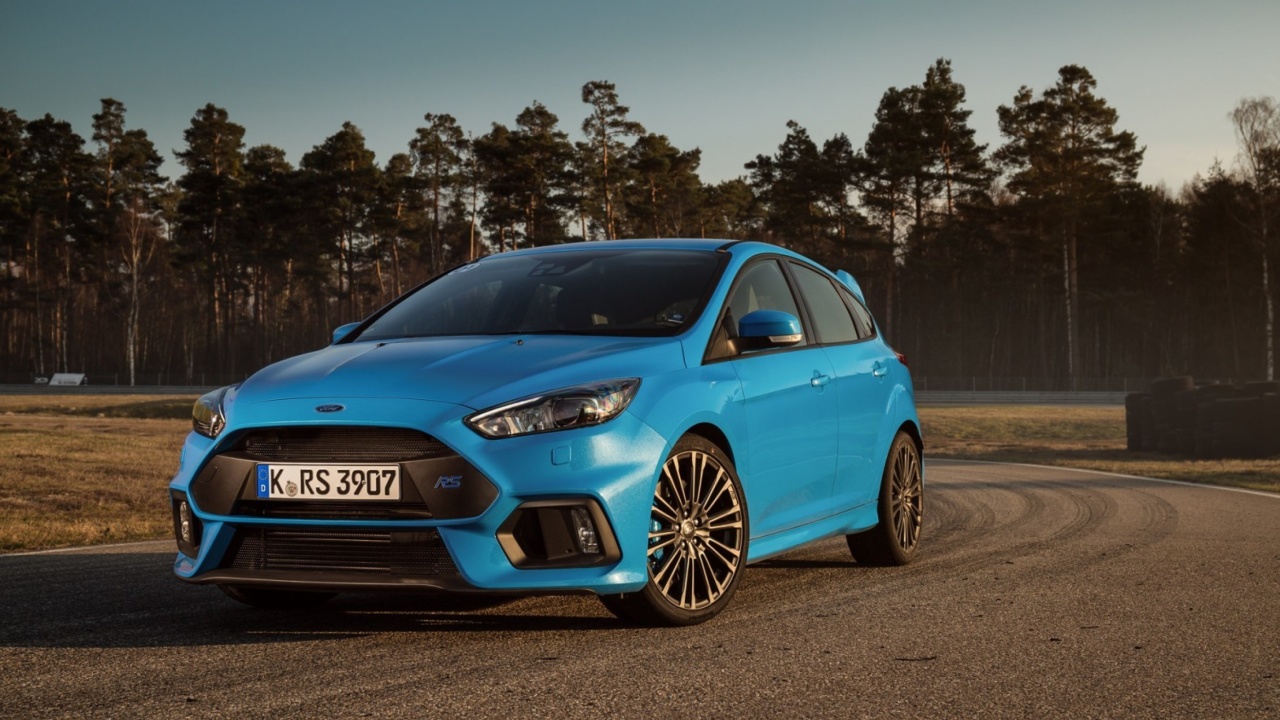 Ford Focus RS wallpaper 1280x720