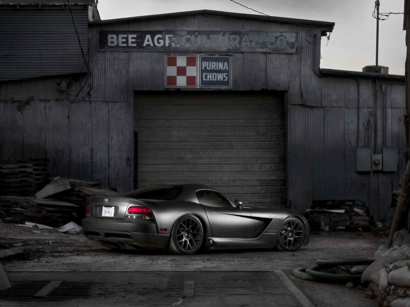 Black Dodge Viper screenshot #1 800x600