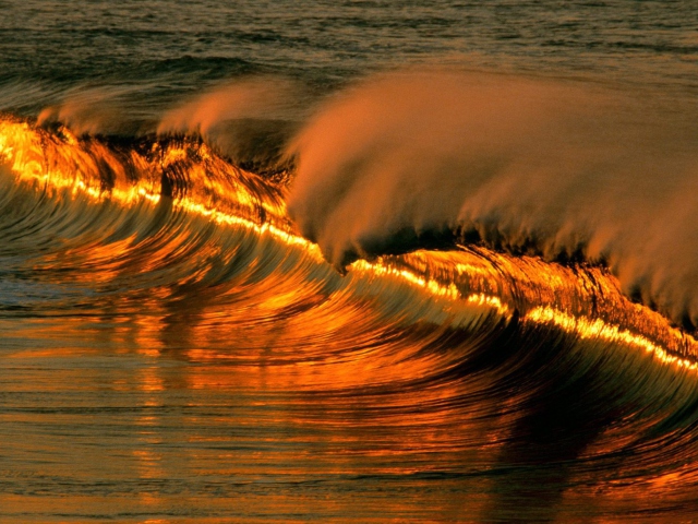 Das Lovely Waves Wallpaper 640x480