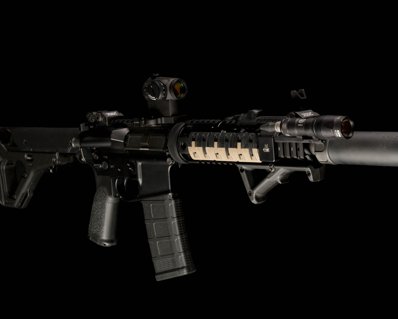 Fondo de pantalla AR 15 assault rifle 1280x1024