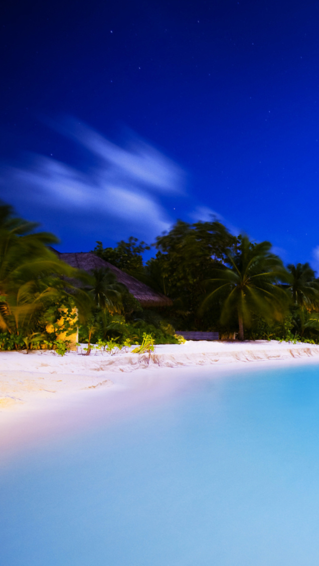 Maldivian Night screenshot #1 640x1136