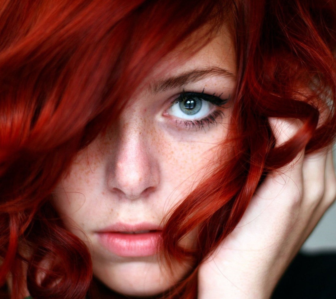 Beautiful Redhead Girl Close Up Portrait wallpaper 1080x960