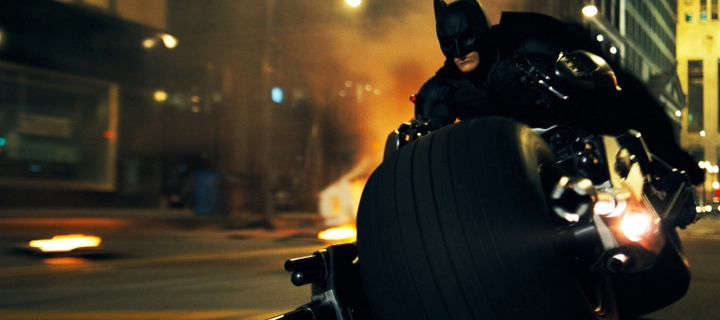 Обои Batman In Dark Knight Rises 720x320