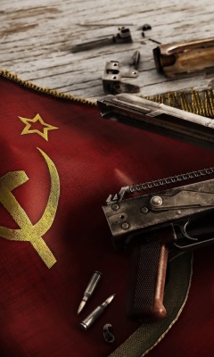 Fondo de pantalla USSR Flag and AK 47 Kalashnikov rifle 240x400
