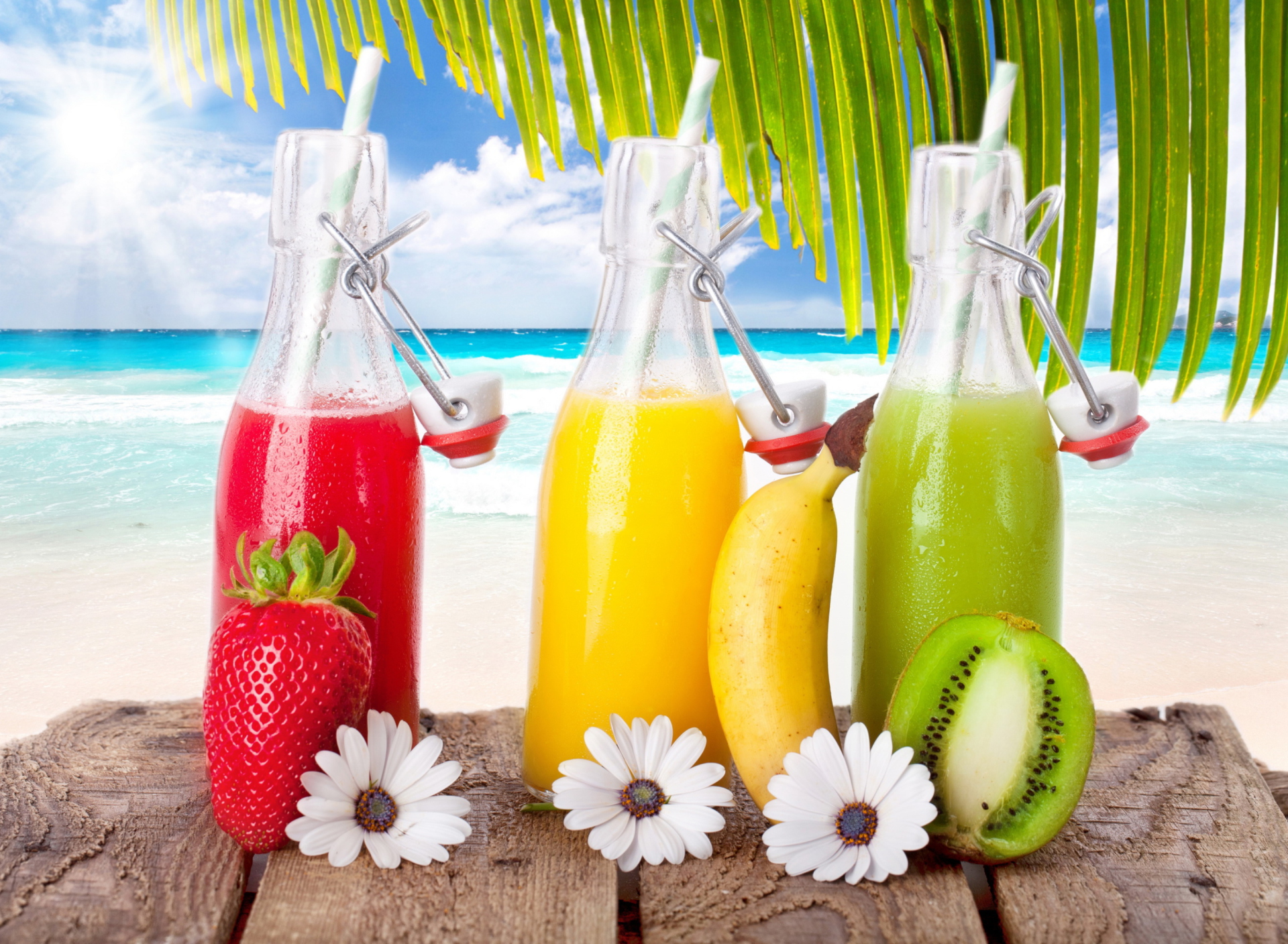 Обои Freshly Squeezed Juice 1920x1408