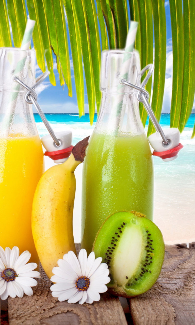 Обои Freshly Squeezed Juice 768x1280