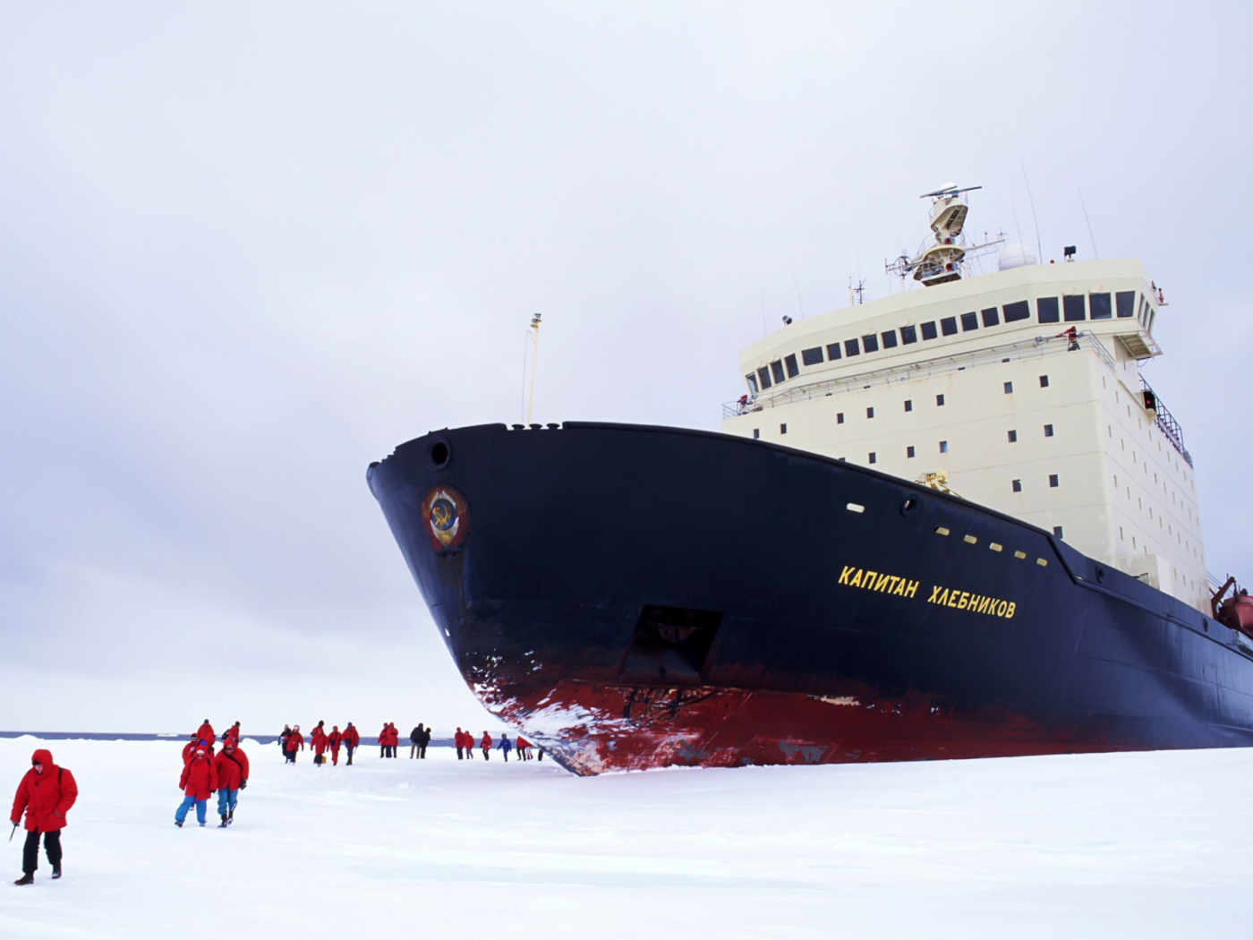 Sfondi The Russian Icebreaker Kapitan Khlebnikov 1400x1050