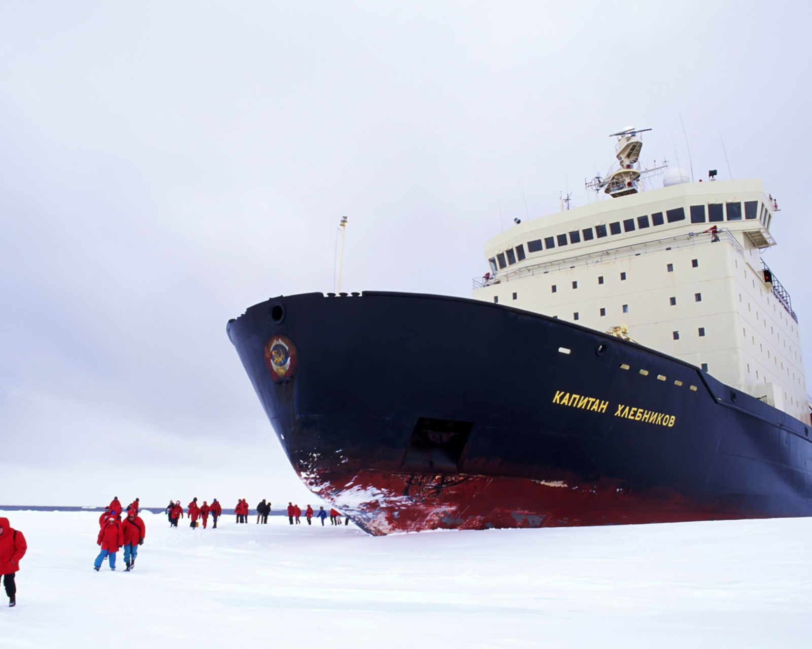 Sfondi The Russian Icebreaker Kapitan Khlebnikov 1600x1280