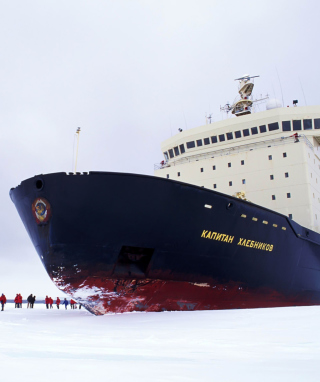 The Russian Icebreaker Kapitan Khlebnikov - Obrázkek zdarma pro iPhone 5S