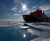 Fondo de pantalla Icebreaker in Greenland 176x144