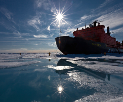 Screenshot №1 pro téma Icebreaker in Greenland 480x400