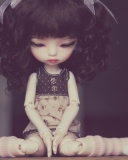 Обои Cute Vintage Doll 128x160
