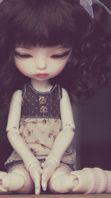 Cute Vintage Doll screenshot #1 360x640