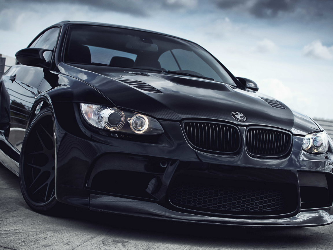 Das Black BMW E93 series 3 Wallpaper 1152x864