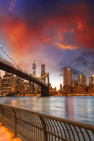 Das NYC - Brooklyn Bridge Wallpaper 320x480