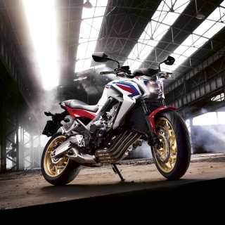 Honda CB650 Custom Motorcycle - Obrázkek zdarma pro iPad mini