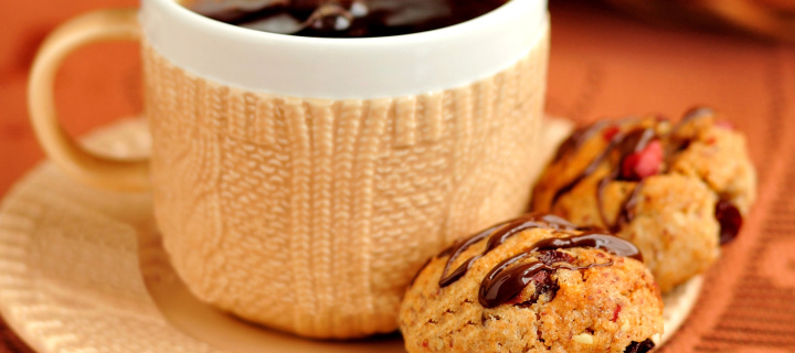 Dessert cookies with coffee wallpaper 720x320
