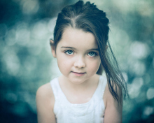 Fondo de pantalla Little Pretty Girl 220x176
