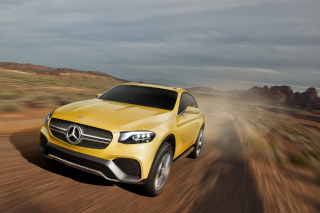 Free Mercedes Benz GLC 2016 Picture for Android, iPhone and iPad