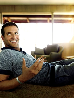 Bradley Cooper screenshot #1 240x320