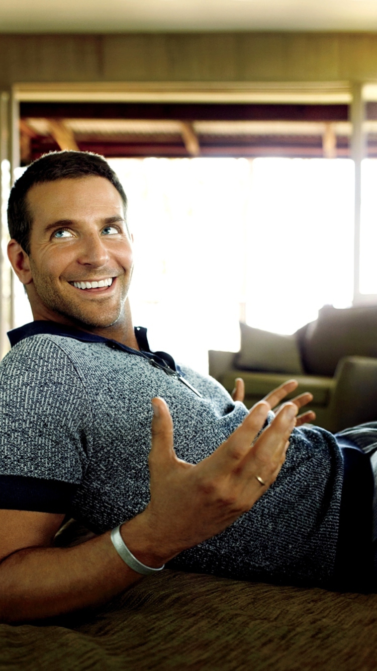 Bradley Cooper wallpaper 750x1334