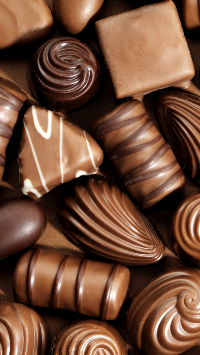 Chocolate Candies wallpaper 640x1136