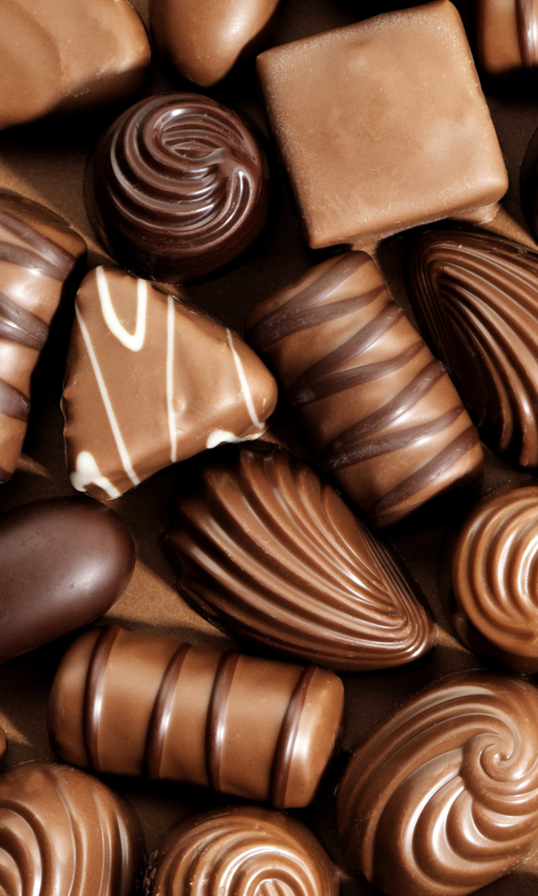 Обои Chocolate Candies 768x1280