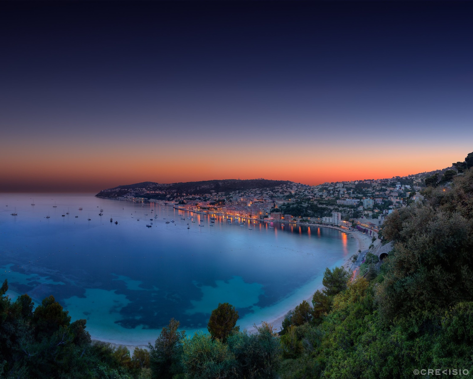Обои Villefranche sur Mer on French Riviera 1600x1280