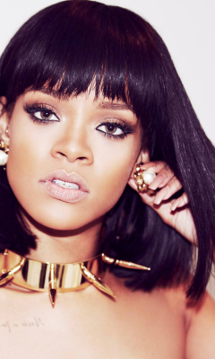 Das Beautiful Rihanna Wallpaper 240x400