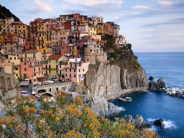 Amalfi Coast wallpaper 640x480