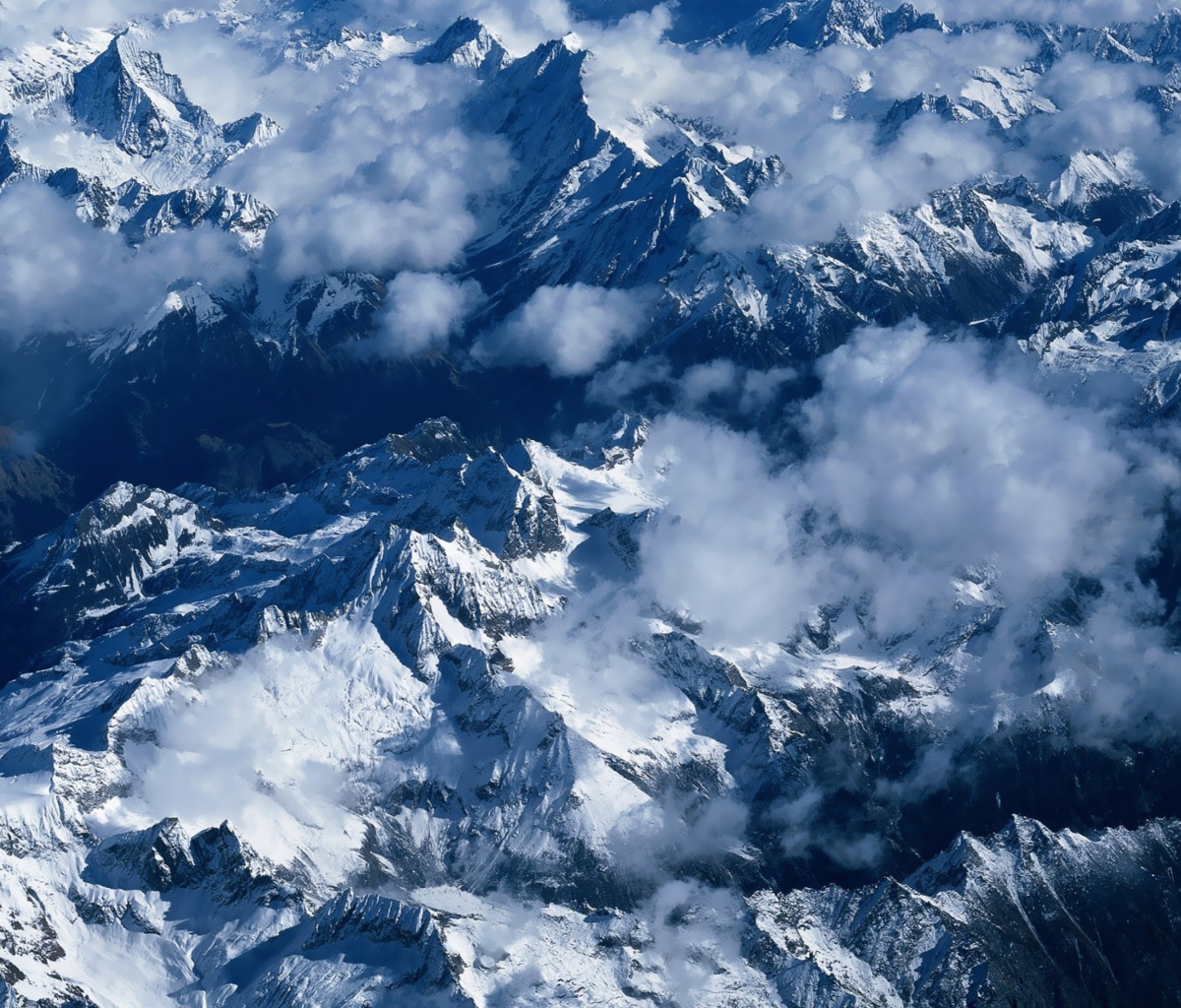 Snowy Mountains screenshot #1 1200x1024
