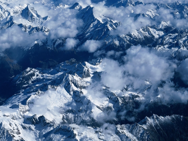 Snowy Mountains screenshot #1 640x480