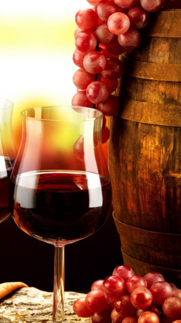 Das Red Wine And Grapes Wallpaper 360x640