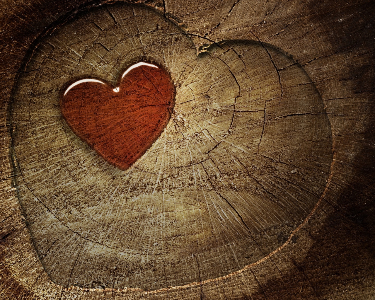Wooden Heart wallpaper 1280x1024