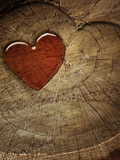 Das Wooden Heart Wallpaper 240x320