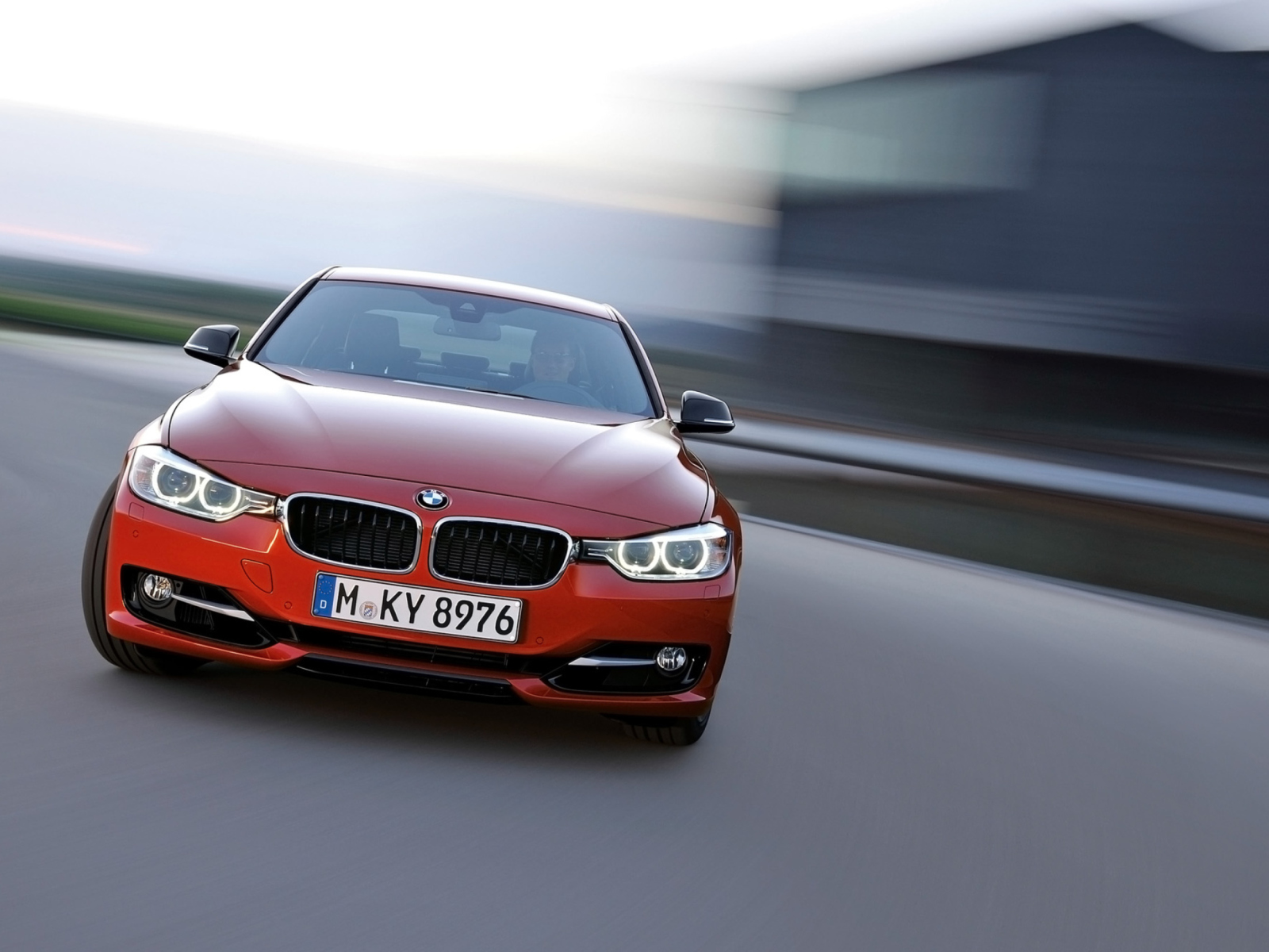 Screenshot №1 pro téma BMW 3 Series Sedan Sport Line Front Speed 1600x1200