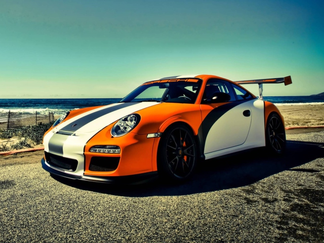 Fondo de pantalla Orange Porsche 911 640x480