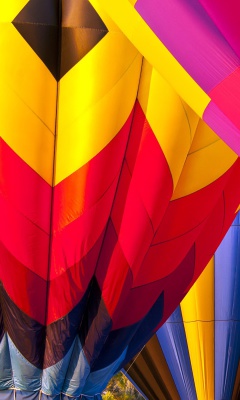 Das Colorful Air Balloons Wallpaper 240x400