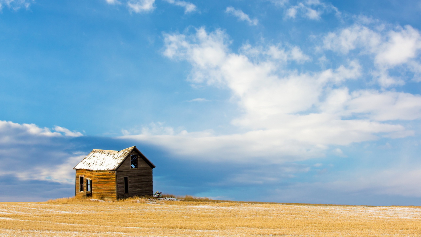 Left House Under Blue Sky wallpaper 1366x768