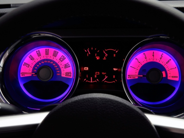 Retro Neon Speedometer wallpaper 640x480